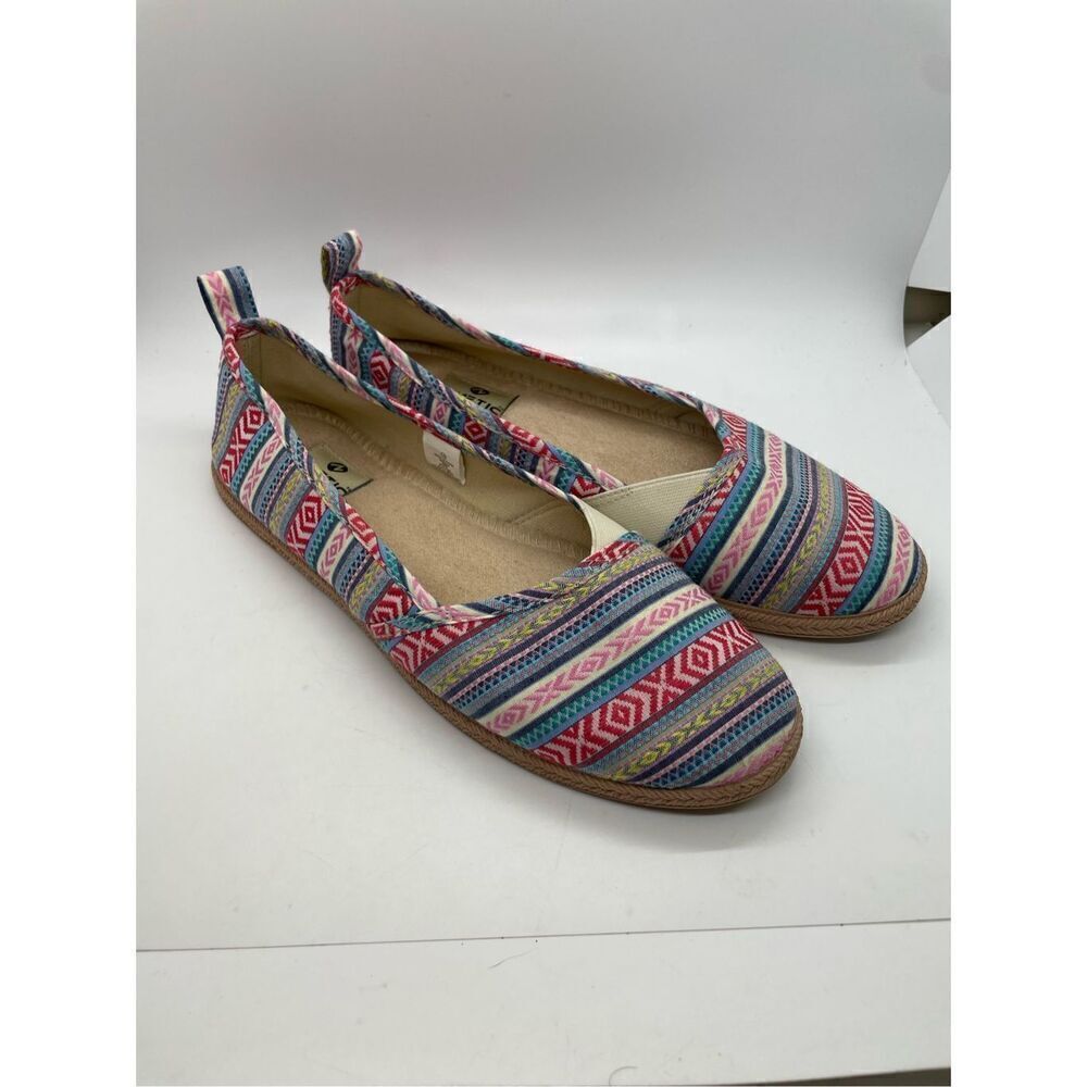 Kinetic Energy Women’s Slip On Style Shoes Size 10